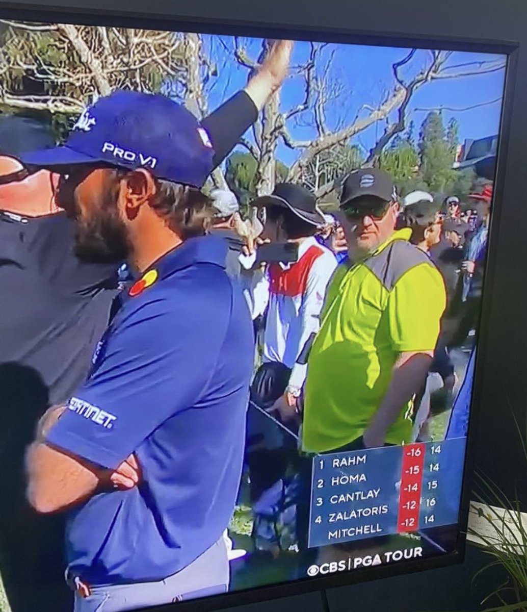 Just my husband <a href="/DuaneLaskowski/">Duane Laskowski</a> hanging out with @maxhoma23 on TV on Sunday.