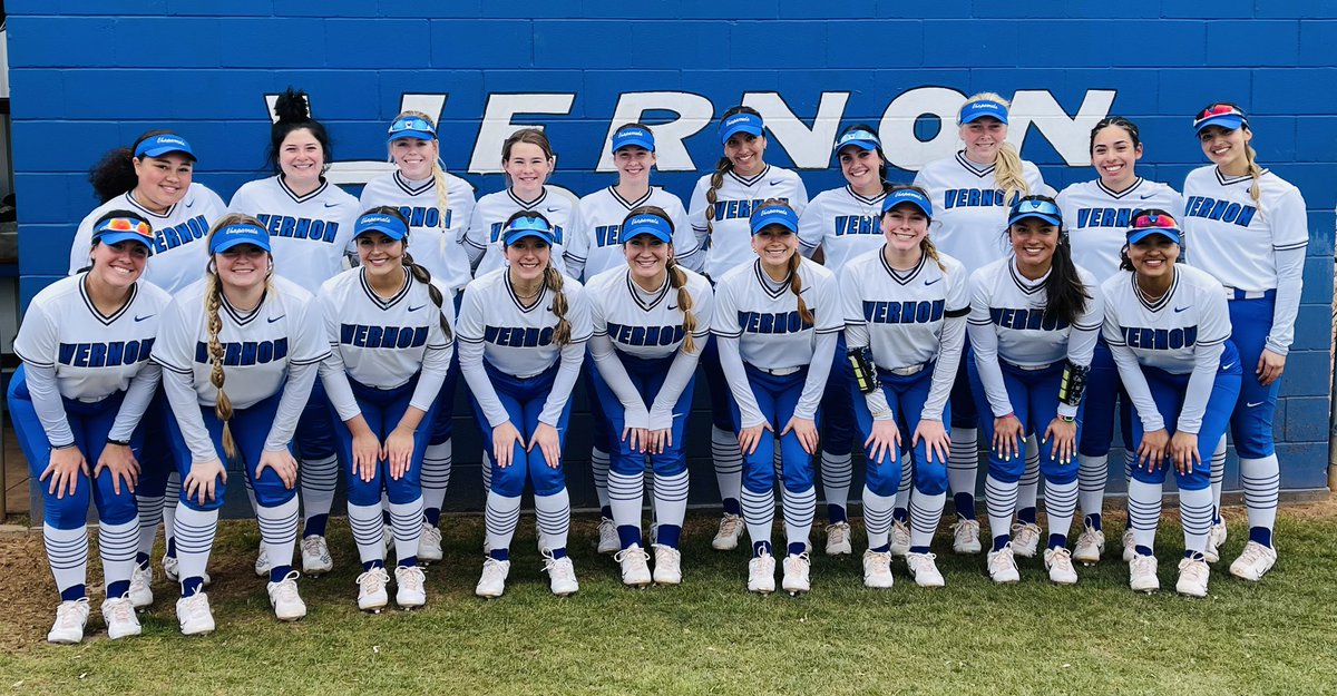 vernoncollegesb's tweet photo. Earned a split vs Rose State today!! On the road Wednesday at TVCC if the weather will act right. #OwnIt https://t.co/1REdrTGeEk
