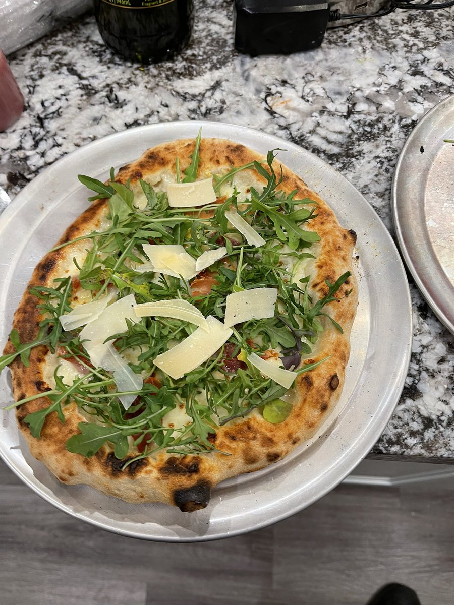 Dan Regan tweet media