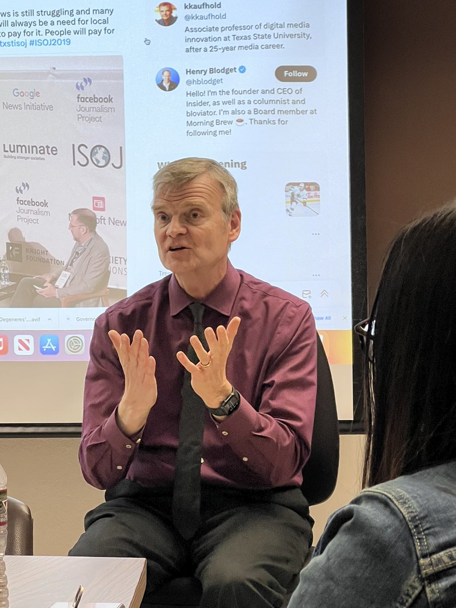mktmama's tweet photo. @kkaufhold encourages the class to use dynamic photos when reporting on social media. https://t.co/sFqejP7aUi