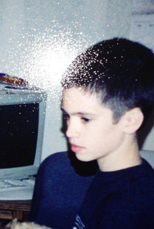 hourly brendon urie (@hourlybrendonu) on Twitter photo 