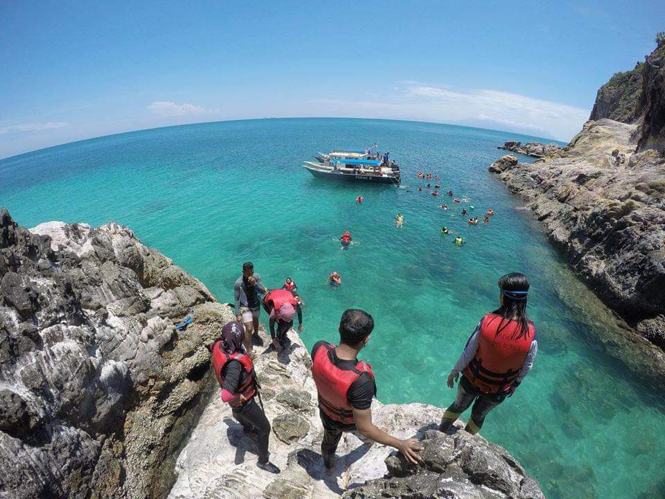 sillslyna's tweet photo. Port healing terbaik dekat pulau mersing, johor 🥰

Macam2 aktiviti boleh buat weyh 👍 Ramai buat gathering family dan kawan²! Nk staycation pun boleh 😍

Bila dah pergi confirm nk repeat lagi nanti 🤪

WhatsApp utk details pakej 👇
☎️ https://t.co/q7FE91wsb1 https://t.co/edwzpxxFja