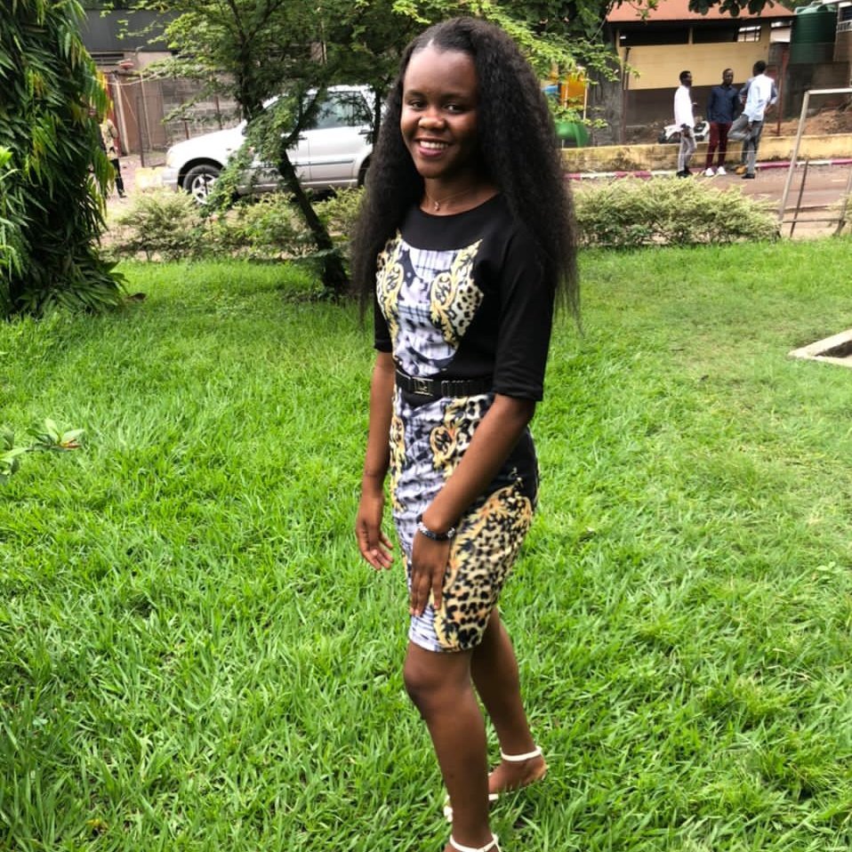 MarieMusa15's tweet photo. #Marie_Musa🥰♥️
Le sourire apporte la lumière dans la vie de quelqu'un 🥰☺️♥️
#Furaha♥️♥️ saint https://t.co/St47OBX0bh