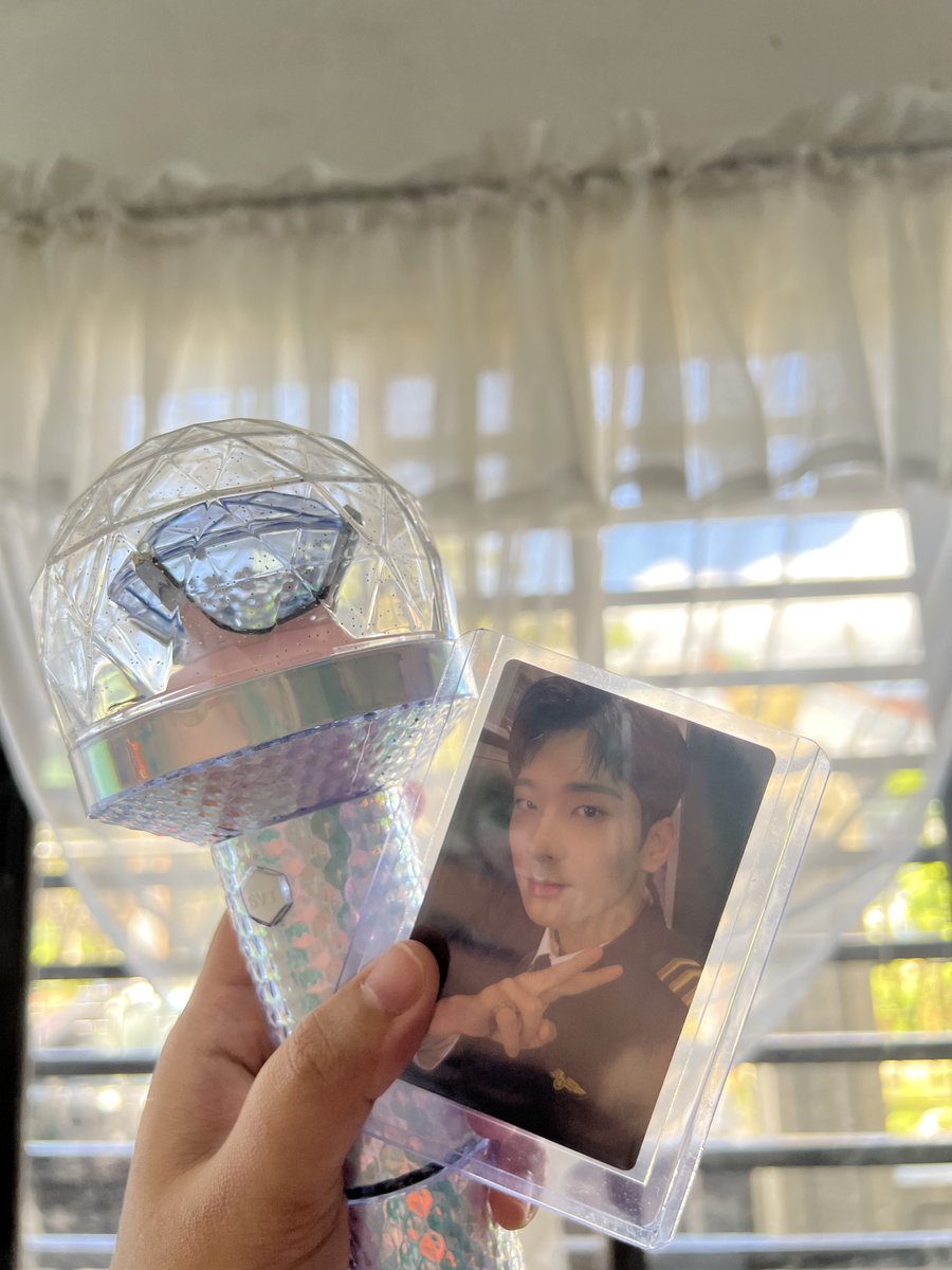 zoshcart's tweet photo. caratbong na may kasamang pogi 🫶🏼 naiiyak ako sa ganda ng caratbong v2 🥹 thank u so so much @0606claims ✨
#from0606 https://t.co/xZ2yY5EP97