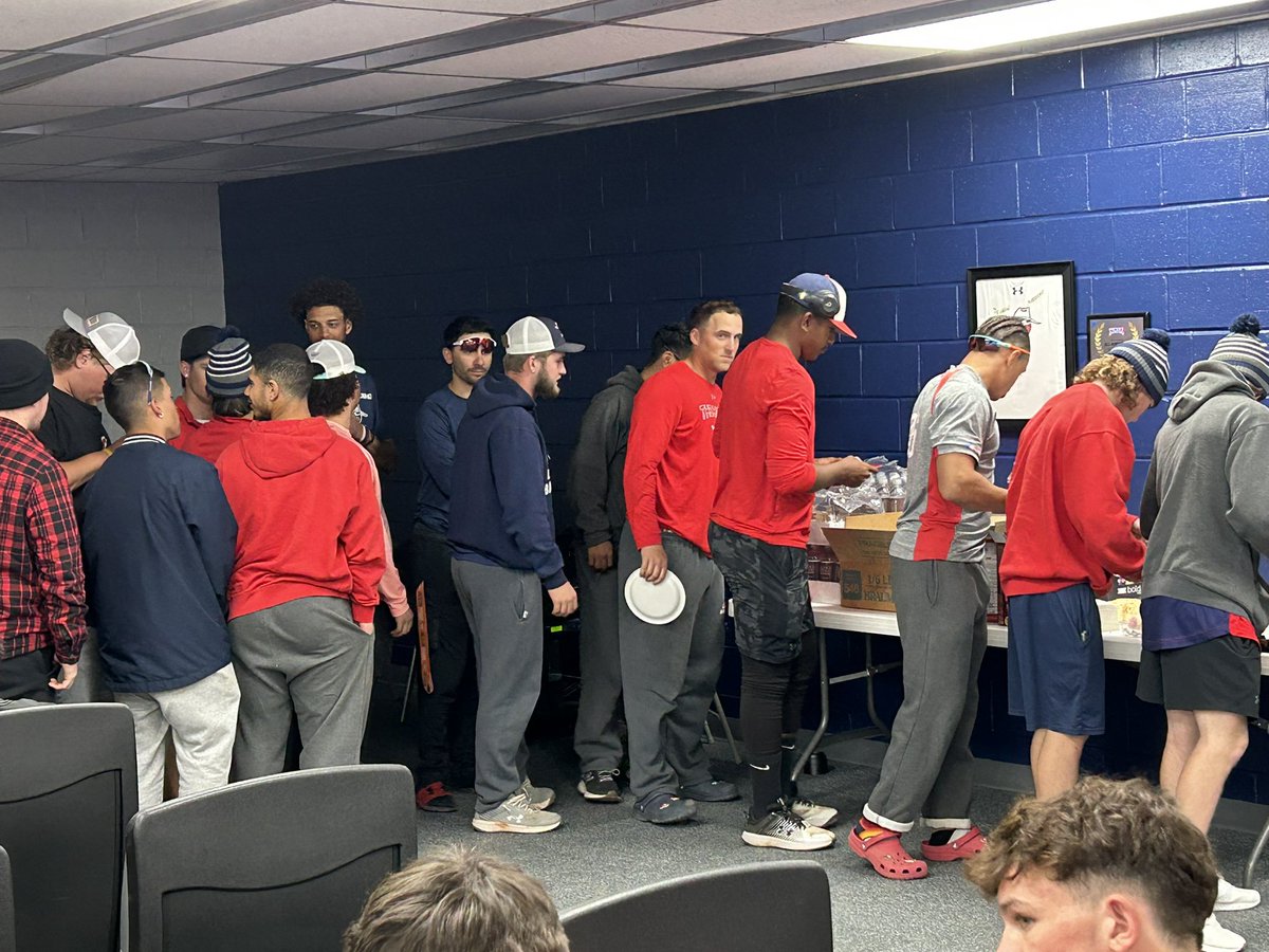 OpsuFca's tweet photo. Thank you to Lisa Batt for coming back again and teaching us some fun games and giving a great message and helping provide us a meal! Truly means a lot to us! https://t.co/SXfRU4dYmG