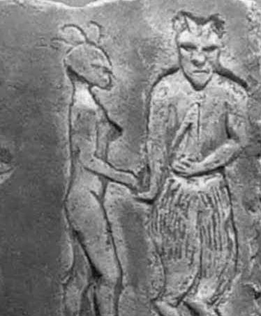 KushCabinNFT's tweet photo. The first CryptoBlunt sale occurred in Cairo, 6,000 B.C 🤝🌌👁️

 #cryptoblunts https://t.co/KUNz36JtRy