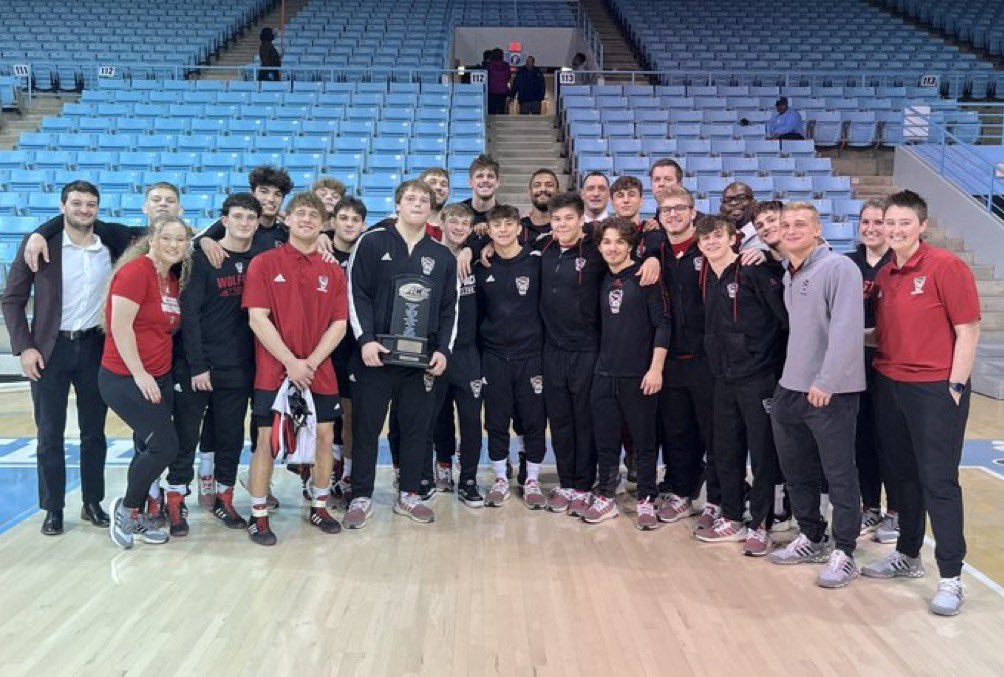 TuffyTalkNow's tweet photo. And WITH THE #ICEPACK WIN,

NC STATE COMPLETES THE 4 TIER WEEKEND SWEEP OVER UNC!!!!!

COUNT THEM WITH ME:

1. @PackWomensBball 

2. @PackWrestle 

3. @PackMensBball 

4. @NCStateHockey 

WHAT A WEEKEND FOR @PackAthletics AND TO BE A PART OF #WPN!!!!!

🐺🐺🚨🚨‼️‼️🧹🧹🧹🧹🧹🧹 https://t.co/vZgqwIl1Wz