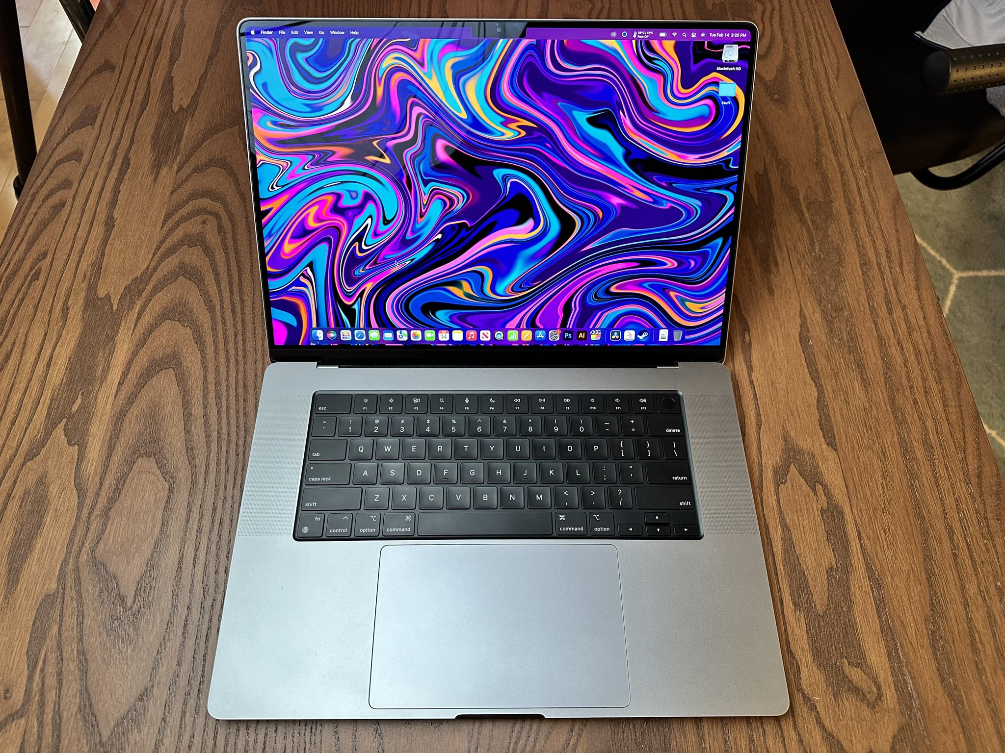 MacBook Pro 16 M1 Max US 64GB 1TB 限定保証（Luke Miani on X