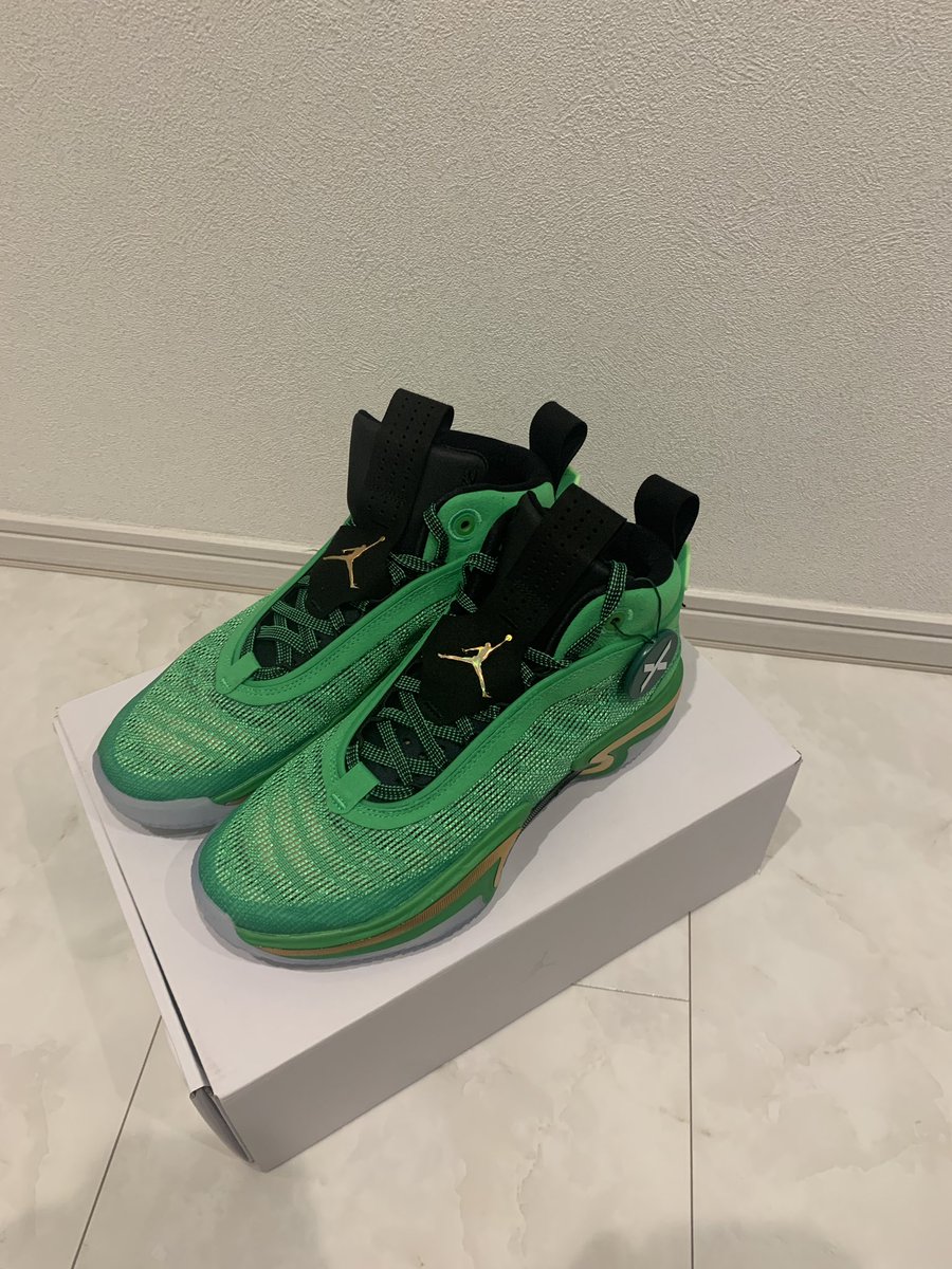 t22788's tweet photo. 初StockXにて購入❗️
Jordan36 Green Spark
#jordan36
#GotItOnStockX https://t.co/jrvI10w4Cm