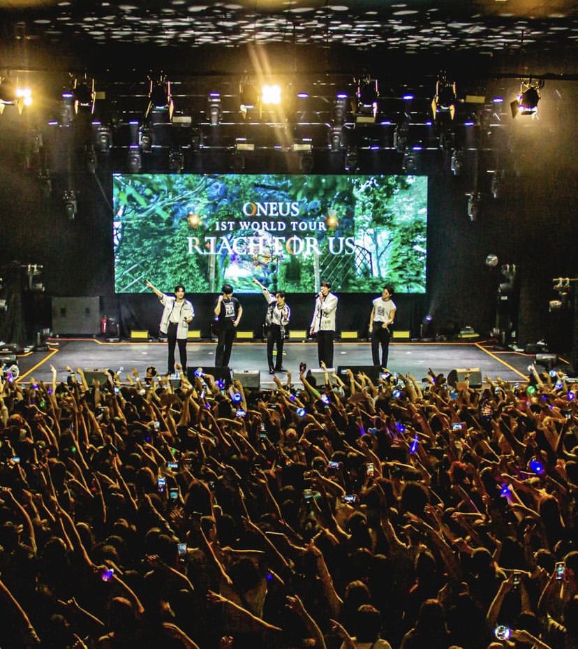 PortalOneusBR's tweet photo. #Fotos 🗓 20.02.23

To Moon foram postadas fotos do Oneus no último show da Tour Reach For Us aqui no Brasil, lá no Instagram da fotógrafa Caroline Dadalto 

https://t.co/WrtPq88xUC

©️ ig.: eitacalorine | Portal Oneus BR 
#원어스 #TOMOON #ONEUS
@official_ONEUS https://t.co/wkoqAz8q8D