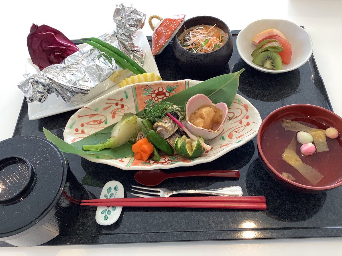 misaoladies's tweet photo. ここ数日のランチです。どれも美味しそうです🍽☺️

＃産婦人科ご飯の写真撮ってた人見せて #岐阜 #岐阜市 #岐阜県 #産婦人科 #病院 #ディナー #ごはん #ママ #入院 #入院中 #dinner  #hospital #栄養 #栄養士 #おいしい #洋食 #和食 #中華 #料理好きな人と繋がりたい #料理好きさんと繋がりたい #調理 https://t.co/HK1saW2Wa9