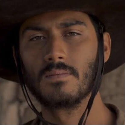 En “Ánimas Trujano” (1962-🇲🇽) actúa el japonés, Toshirō Mifune. Dio vida a un indígena zapoteco y tuvo que ser doblado porque no hablaba español

Este 2023 <a href="/a_speitzer/">Alejandro Speitzer</a> apareció en #LaCabezaDeJoaquinMurrieta más moreno de lo que es y fue duramente criticado. 

¿Qué opinan?