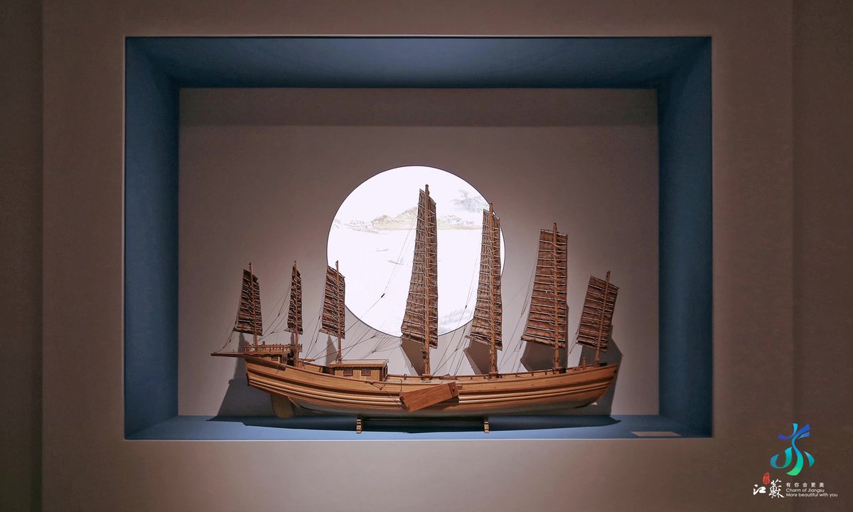 VisitJiangsu's tweet photo. #CultureJS Are you fascinated by Jiangnan, Southern Yangtze River, in Jiangsu?
"The Landscape of Jiangnan" exhibition at the Museum of Wu in Suzhou shows plenty of cultural relics that ancient people used to spatially structured the landscape. #MuseumJS https://t.co/3MfC6KRlfO