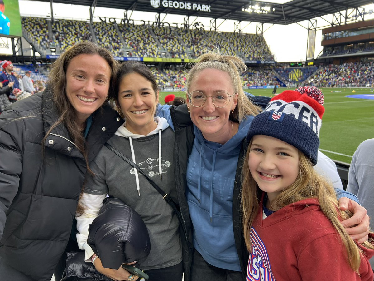 RiesSLP's tweet photo. Went to @USWNT game and ran into some @RacingLouFC players which made Q’s day!  @BecksHolloway @zeezee_w @julia_lest https://t.co/RL072GPXXb