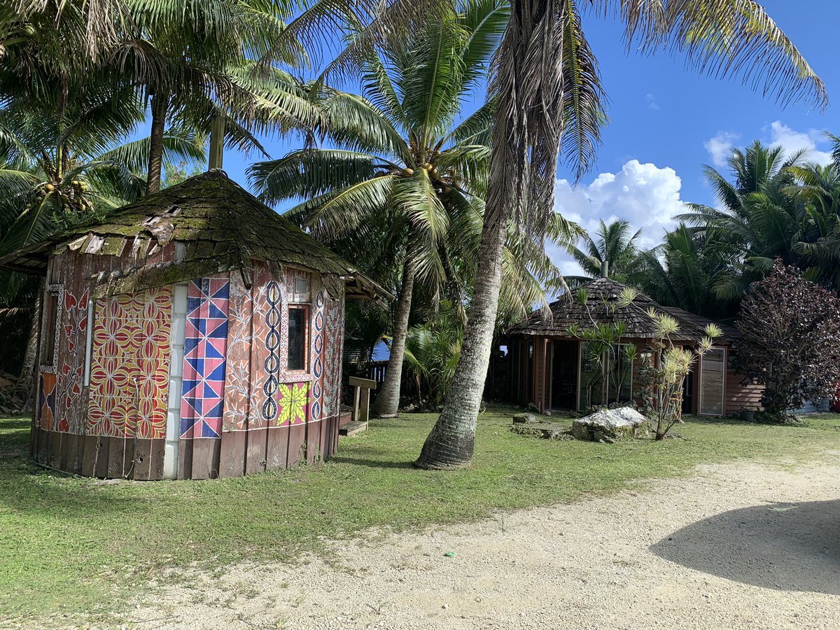 manasazae's tweet photo. Here I am in #RockofPolynesia 🇳🇺
#Niue #ニウエなう https://t.co/LBc8S6p3iB