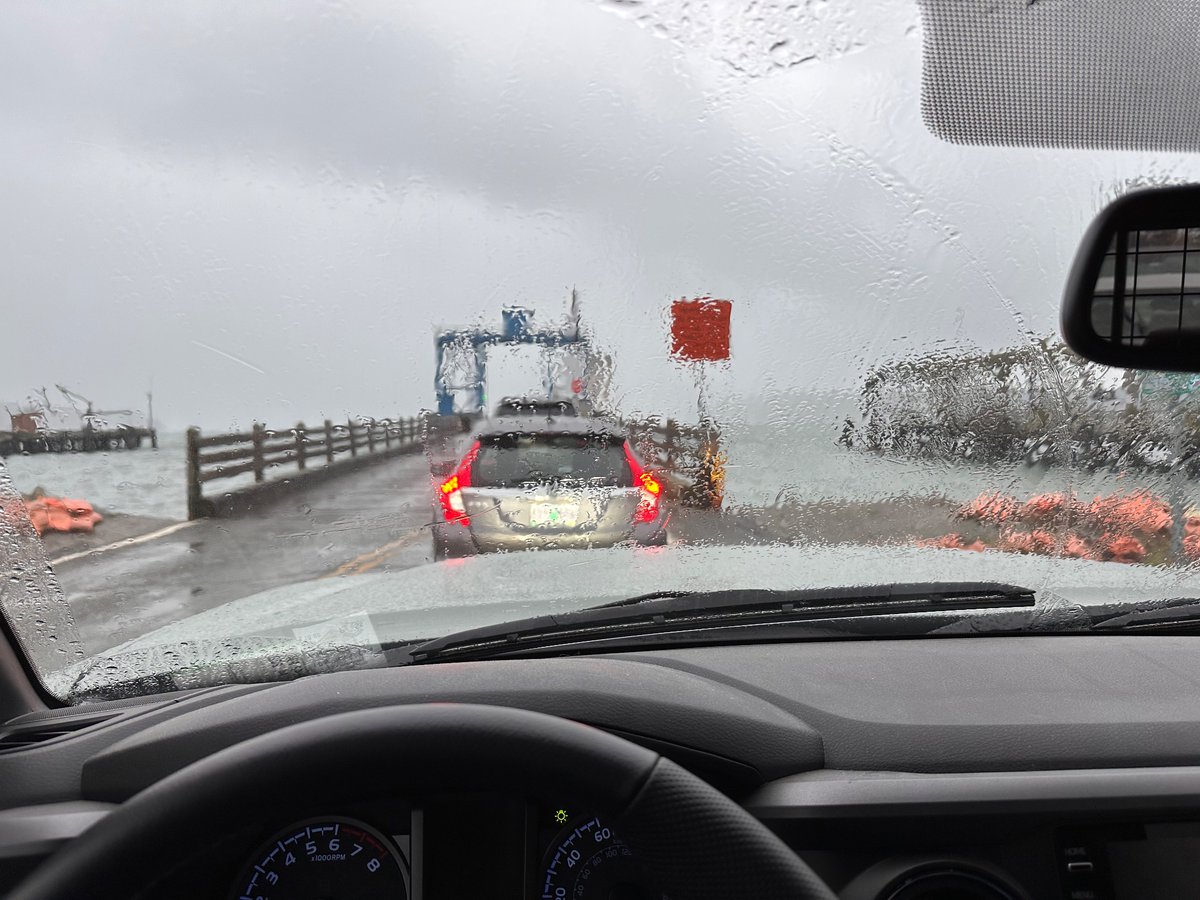 Had a classic PNW Experience today

Same day, East of the Mountains, West of the Mountains