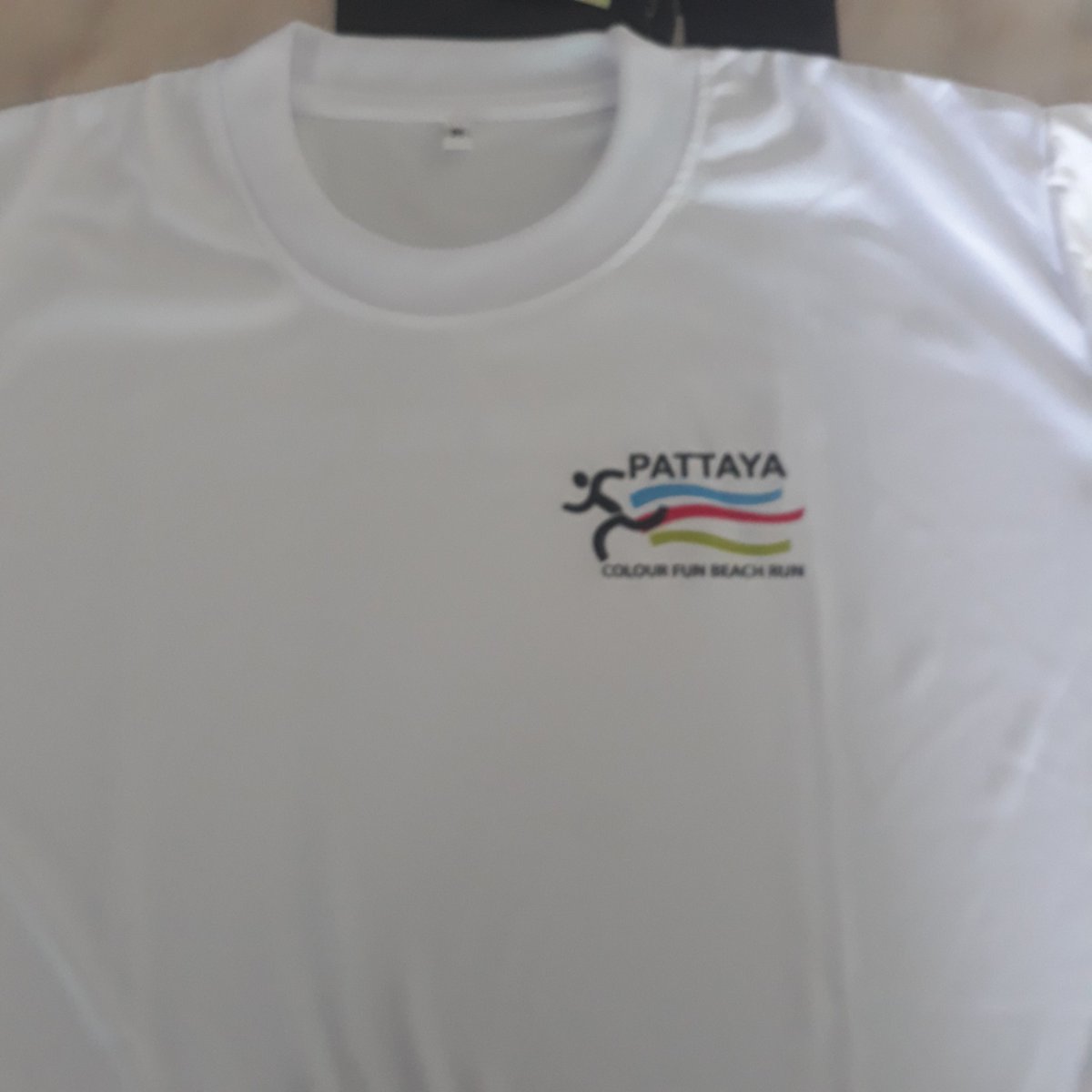 jomtienrealty's tweet photo. #Whatsonpattaya Mark the date #February26th Sunday on the beach at Central #Pattaya Road on the beach #colorfunrun walk -run-jog whatever you prefer 500 Baht entry fee includes a free beach and t-shirt and and drawing ticket for free prizes https://t.co/0gbbL19wKw