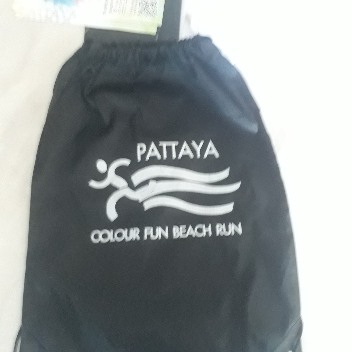 jomtienrealty's tweet photo. #Whatsonpattaya Mark the date #February26th Sunday on the beach at Central #Pattaya Road on the beach #colorfunrun walk -run-jog whatever you prefer 500 Baht entry fee includes a free beach and t-shirt and and drawing ticket for free prizes https://t.co/0gbbL19wKw