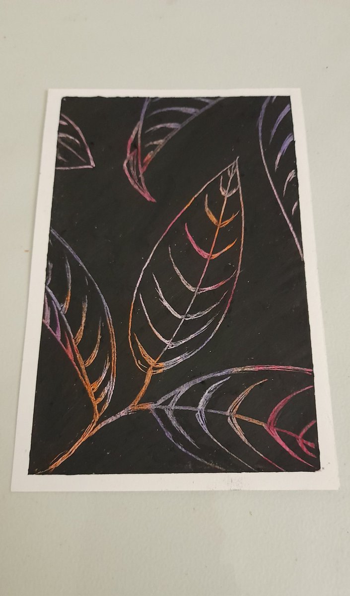 XxNightblazexX's tweet photo. Day 20. L'art du scratch, leaves. 
#FebruaryLeaves 
#oneaday 
#art #scratchart #pastel #pencilcrayon #leaves #multicolour https://t.co/L4lS5cTIwZ