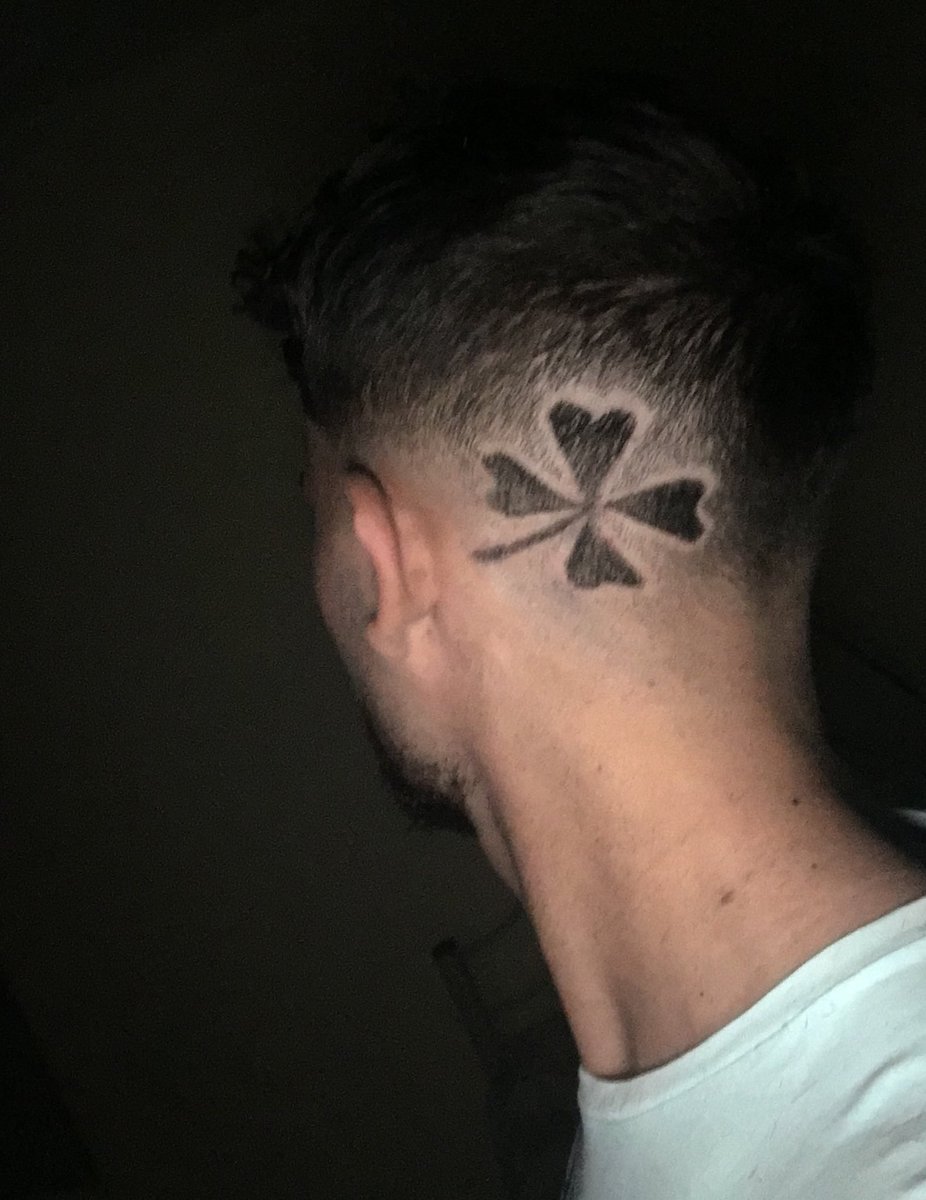 🍀