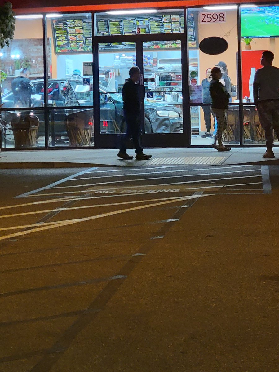 lanihuli's tweet photo. Whoops, car drives into taqueria on fulton/alta arden https://t.co/e8nnvkE7he