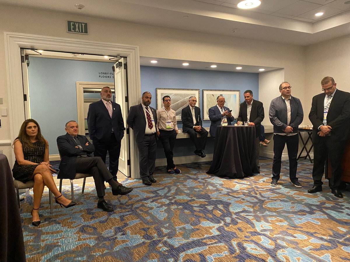 AUB_SAANA's tweet photo. #tb to #AUBSAANA annual reception @AmCollSurgeons #ClinicalCongress in #SanDiego. With upwards from 40 attendees, it was certainly an event to remember and a great capstone for our year. @AUB_Lebanon @AUBMC_Official @DrFadloKhuri https://t.co/mZNslD15e9