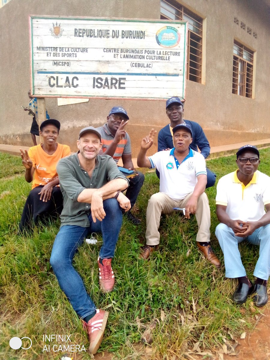 CebulacCt's tweet photo. 1.Reportage sur l'état des lieux des CLAC par TV 5 Monde

Ce lundi, le 20/2/ 2023, le Directeur du #CEBULAC, accompagné par quelques cadres du CEBULAC ont convoyé une équipe des journalistes de @TV5MONDE au CLAC ISARE situé au chef lieu de la Province Bujumbura, pr 1 reportage. https://t.co/trW21ijj1t