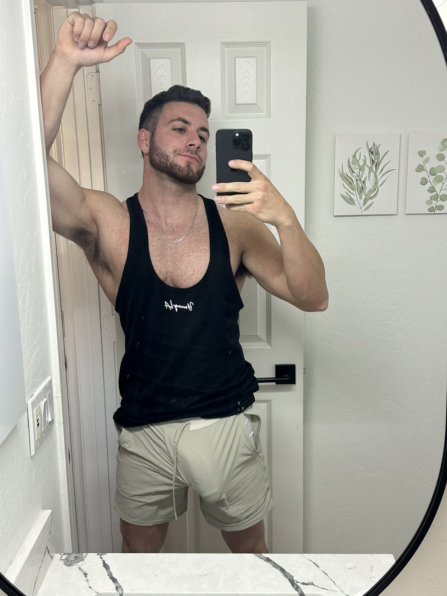 The shreds on Twitter: "RT @Realbrookslock: RT if you’d stretch this third leg after our workout