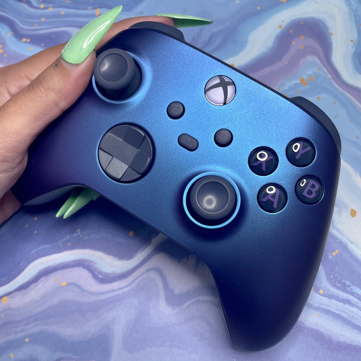 galaxyAUS's tweet photo. Excuse me, Stellar Shift. You have no business being this beautiful 😍

Thank you so much @XboxANZ - this controller is ✨ out of this world ✨

👀 https://t.co/tkJpeKJWMm