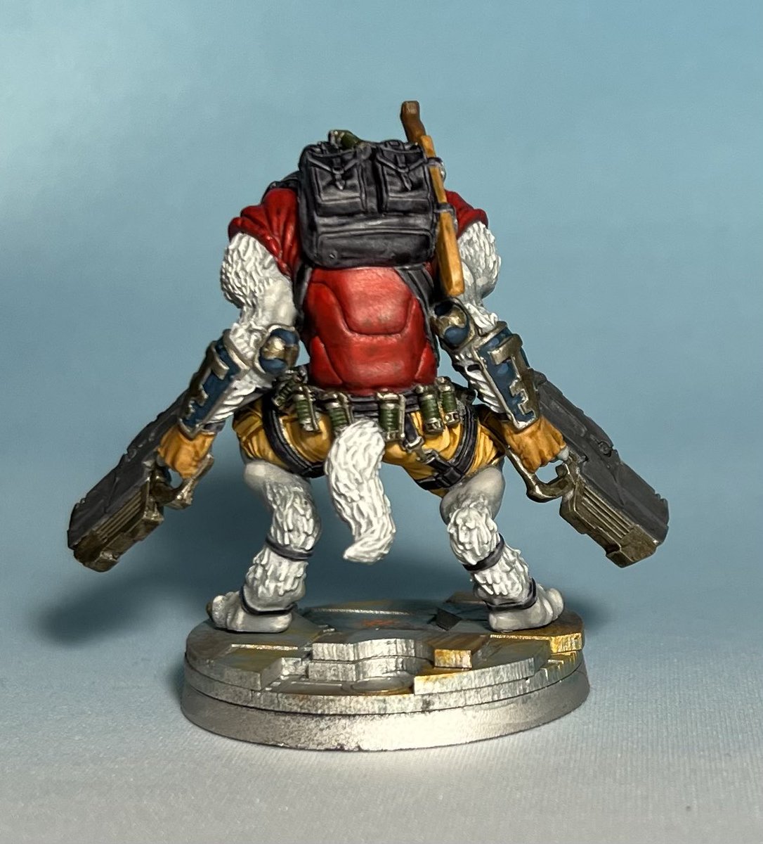fuzzy_tipsword's tweet photo. First model for Kosmoflot done. @InfinityTheGame #ariadna https://t.co/jG5t8BJVPB