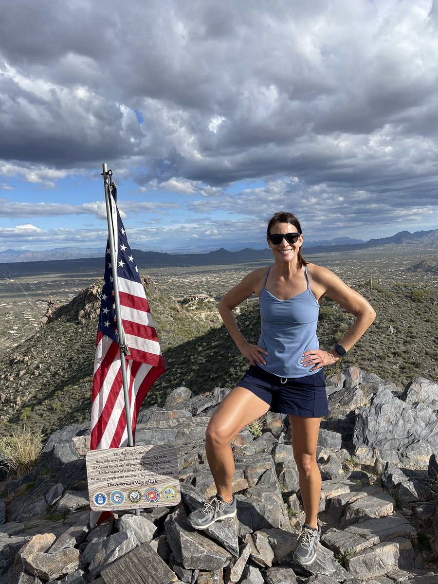 Kelli Slavik tweet media