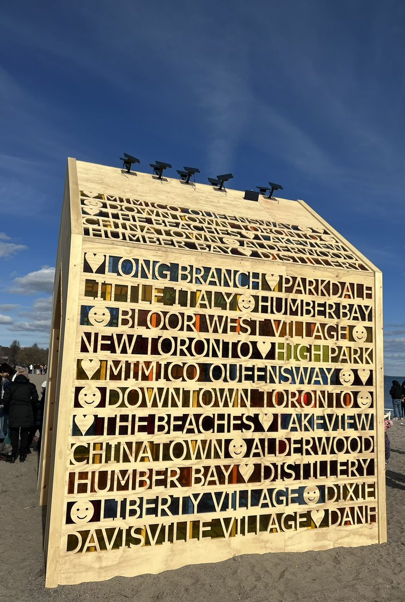 cathyacrowe's tweet photo. #winterstation at Woodbine Beach. Theme: #radiance https://t.co/fNPmggYFQo