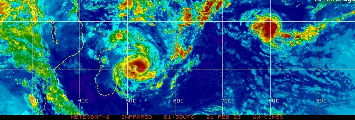 KananRanjit's tweet photo. #WeatherAlert | #Madagascar
Intense Tropical #CycloneFreddy expected to make #landfall near #Mananjary coast today evening/night.
#HeavyRains/#flodding with gusting winds expected.
Crossing Madagascar, it will headed towards #Mozambique.
METEOSAT-8 Image, https://t.co/dsh4InEEnS