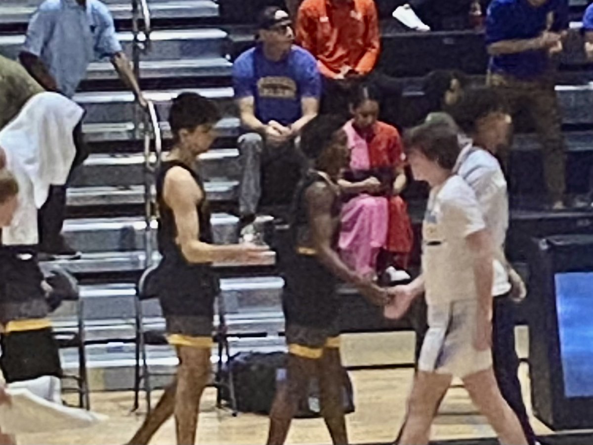 BiggDogg5639's tweet photo. @MorinTiki STONY POINT TAKES THE WIN!! Congratulations 👏🏼
Way to Go Nephew #20 Tiki Morin
On to Round 2!!
#SomethingtoProve #STPtigers https://t.co/7gkFAVloSV