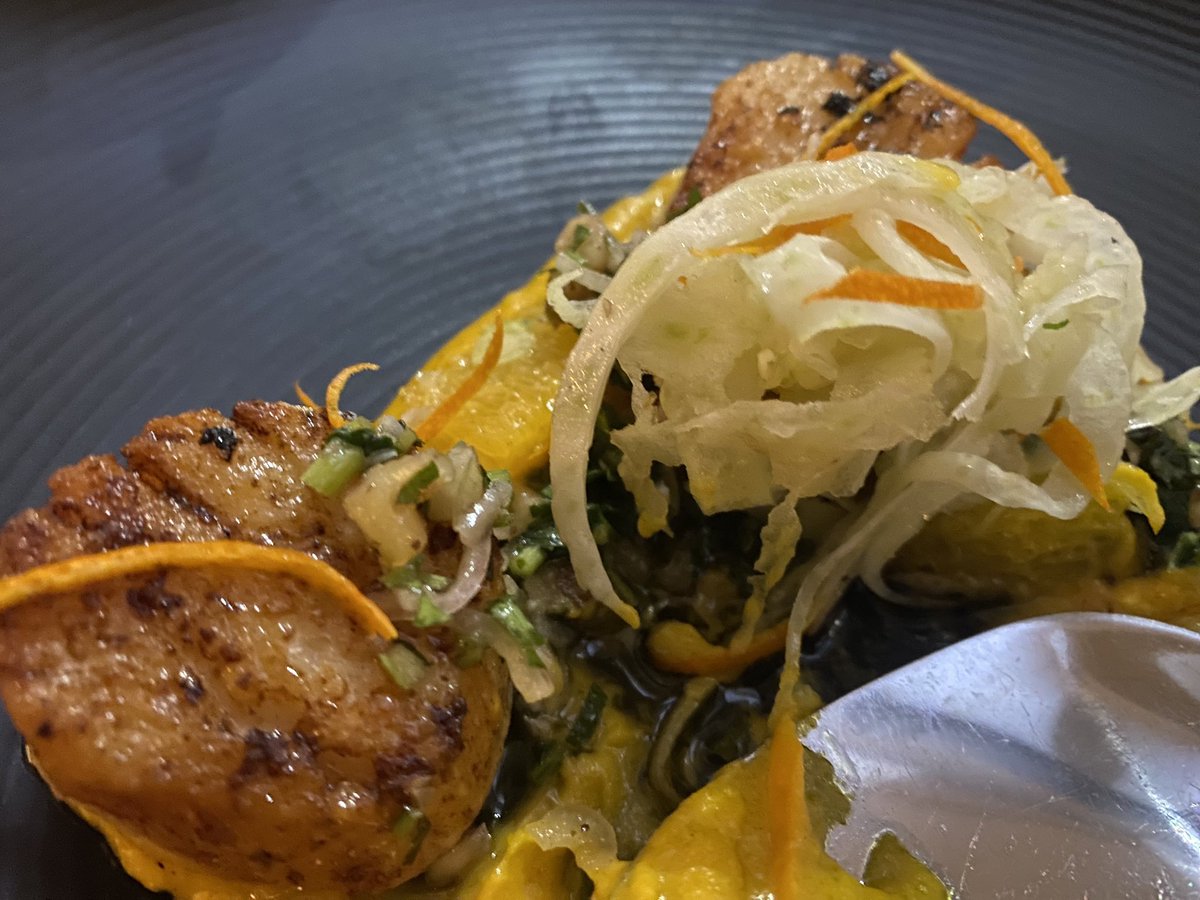 vsawkar's tweet photo. Amazing meal with @DawnAtFOX9 at All Saints in NE Minneapolis! Fun to try a place we haven’t been for @mspmag #mnrestaurantweek. Fantastic food and outstanding service! https://t.co/jYdgnH20FI