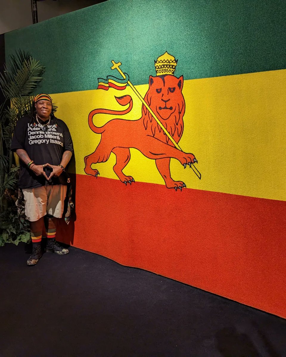 naughtydred's tweet image. #bobmarleyoneloveexperience
if you are going to LA or your in LA, this is a must visit! #teamnaughty #rastaonpatrol