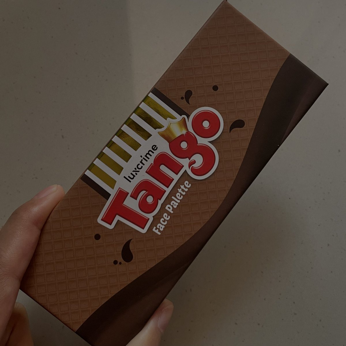 azeclair's tweet photo. Giveaway face palette Luxcrime x Tango untuk 1 orang ya✨

—follow
—retweet
—like
—reply “mau tango”

Diumumin next week, ga perlu bayar ongkir. Good luck🫶 https://t.co/qrsgbPDLD7