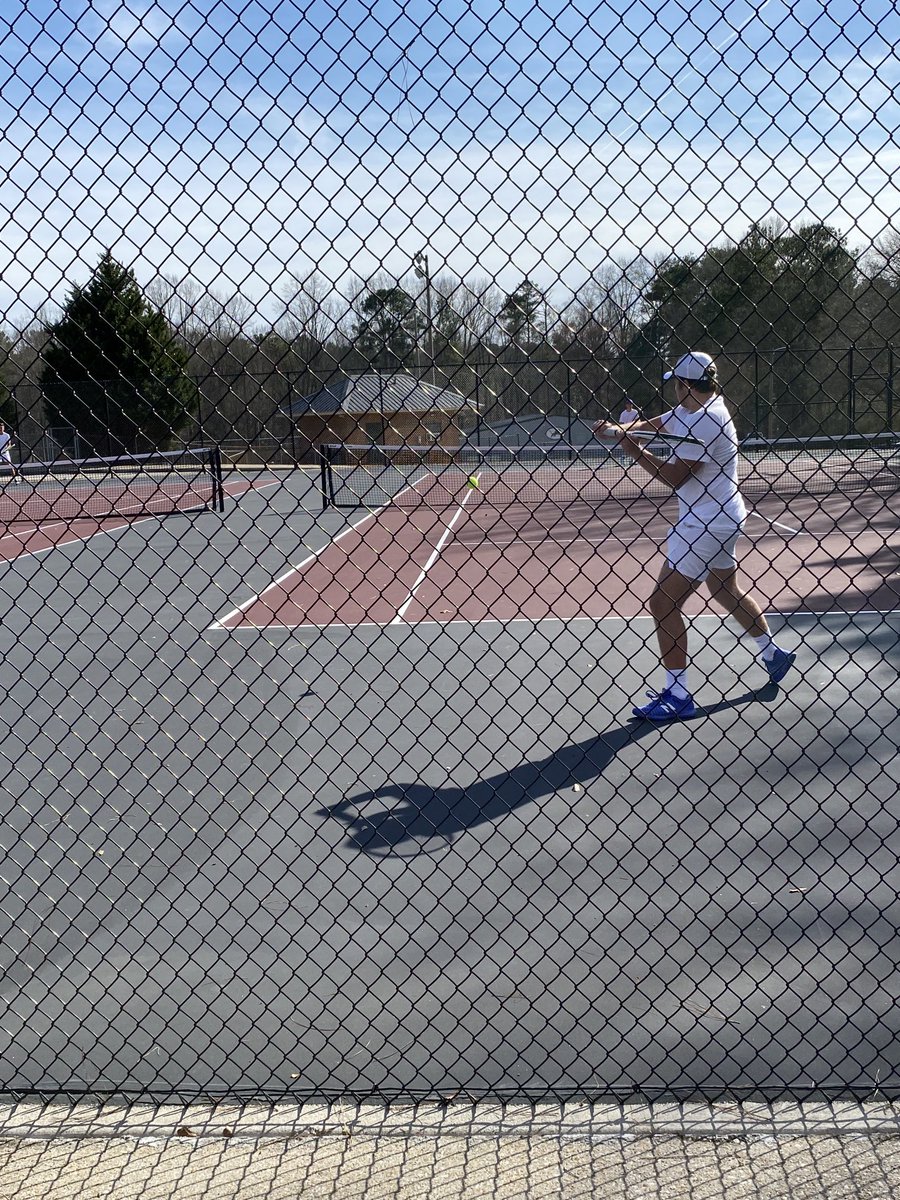 DrThomasPCSD's tweet image. Very competitive tennis this afternoon on the courts at Central High against Lagrange. Girls win a tight contest by a 4-1 count. Boys drop a hard fought 3-2 decision. Out of the 10 matches played, 6 went to a third set tiebreaker. Keep fighting Lions! #LionStrong #24Strong