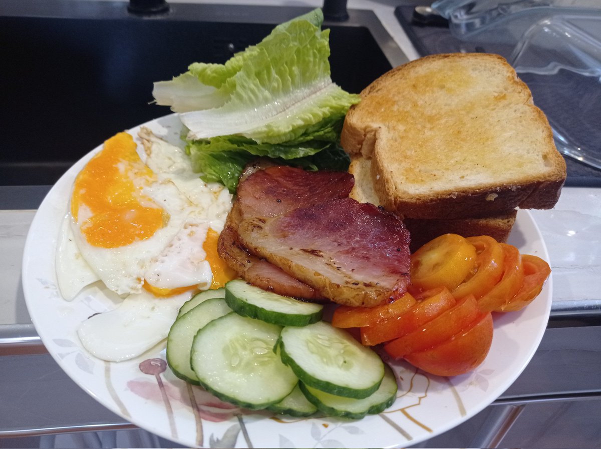 Really proud of today's brunch o)-(