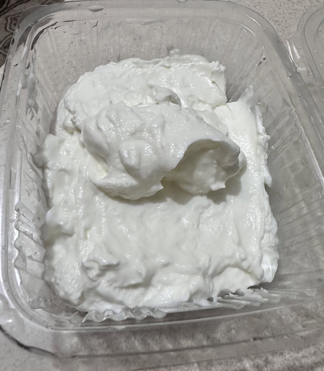 harmony5833's tweet photo. Homemade cream cheese tarifesini buldum ๐ก Hem รงok kolay hem lezzetli ๐ #homemadecreamcheese https://t.co/ActiBNTdkg