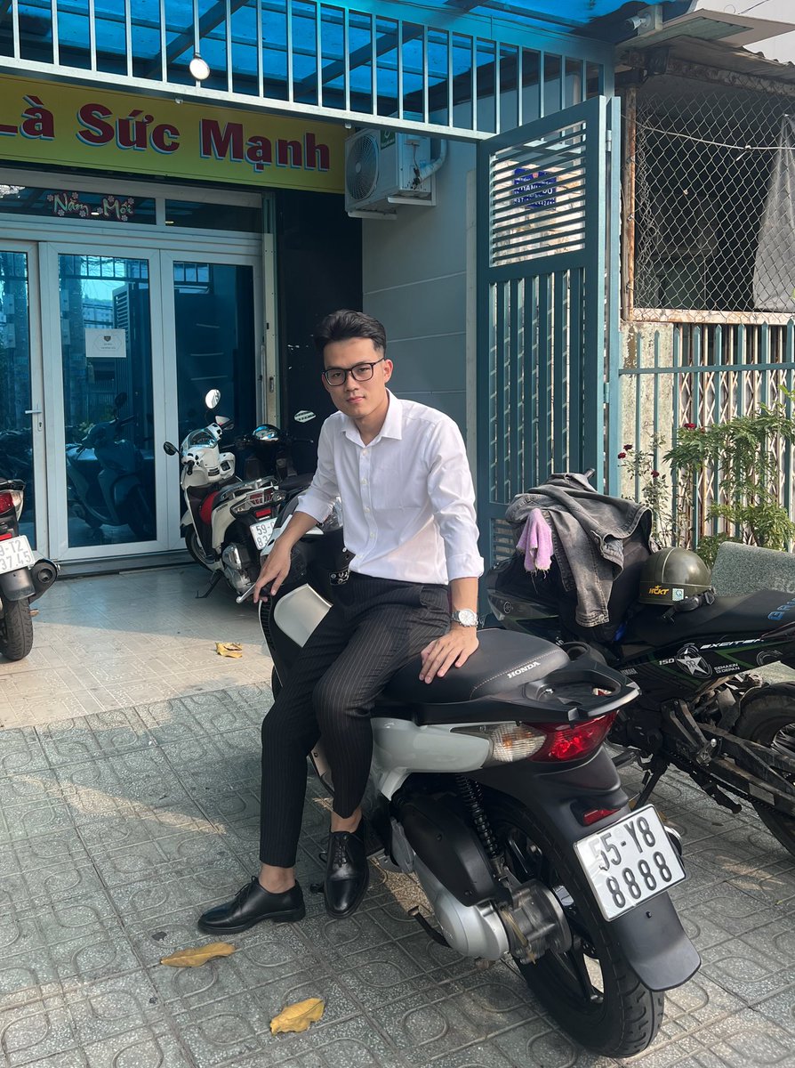 Tùng Anh tweet media