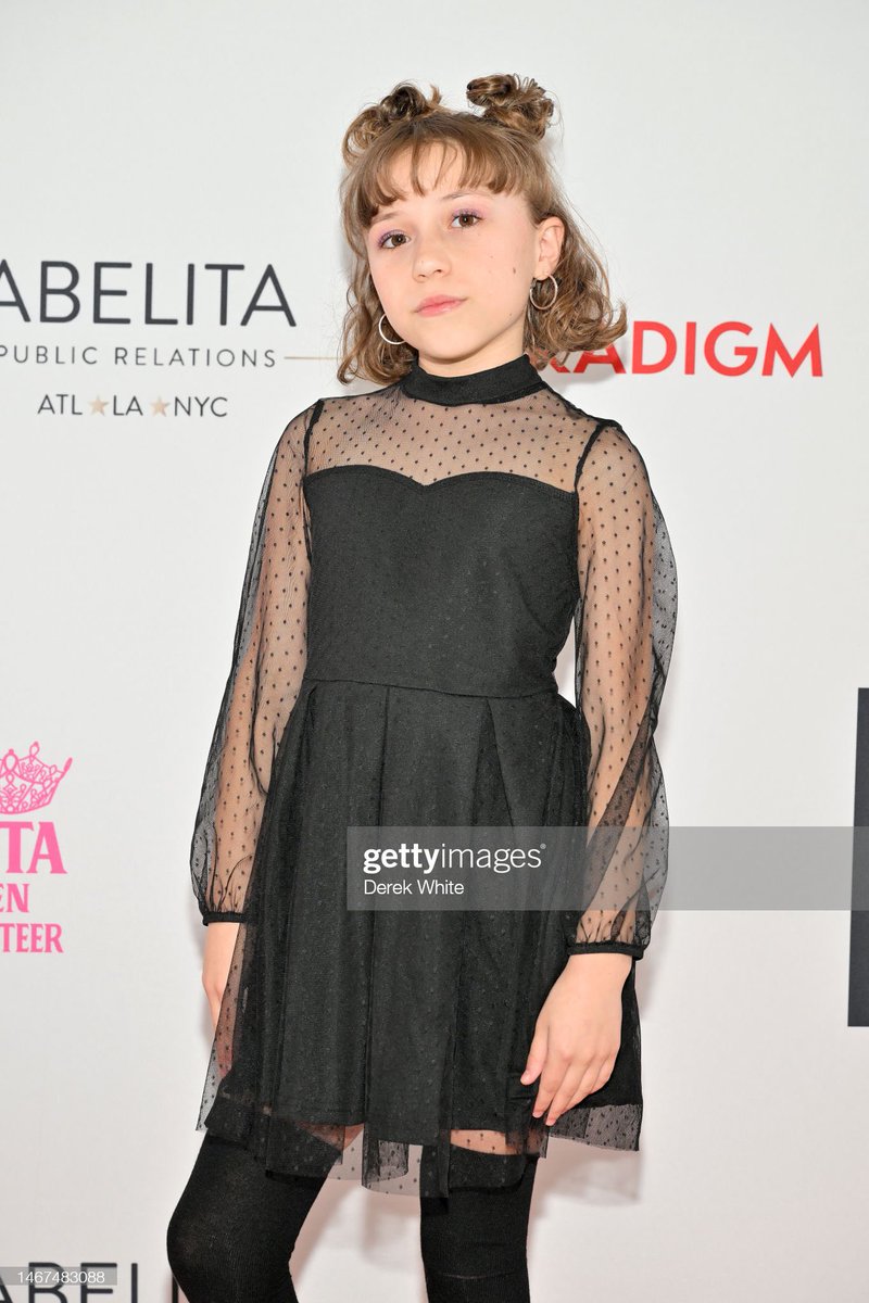 RileyMfuller's tweet photo. On the #redcarpet to support @lukespeakmanact and his role as Sean in #lostmanfound. #拾われた男 #childactor #industrykid https://t.co/tfIXRFiaev