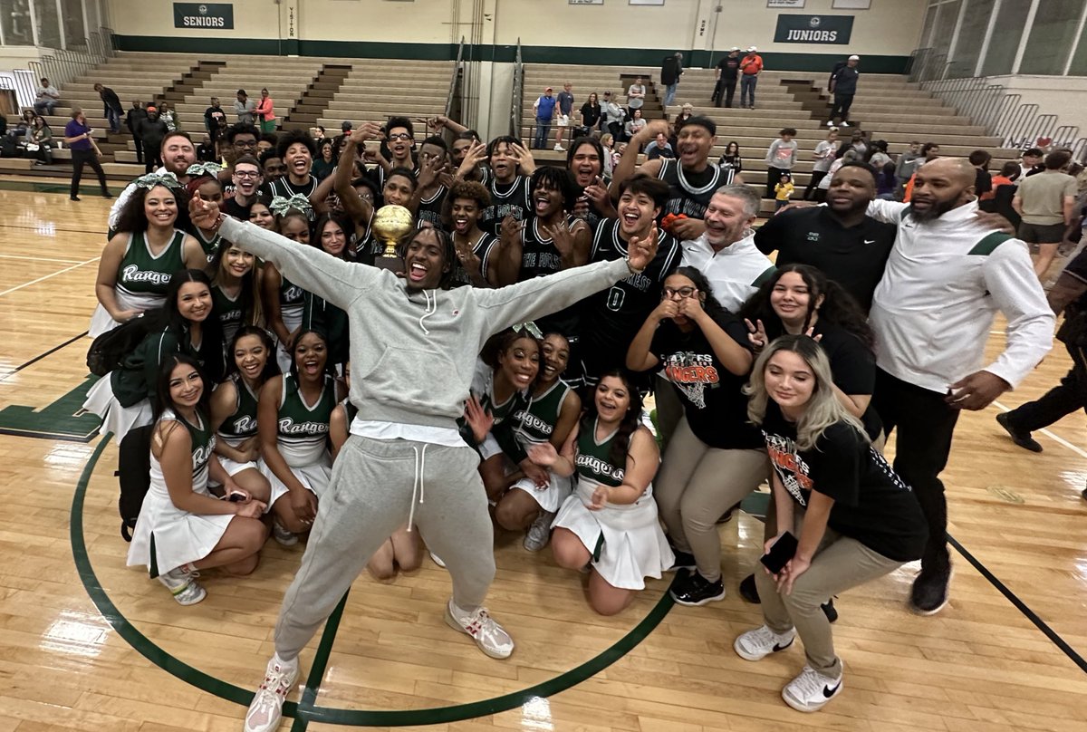 Naaman Football Recruits tweet media