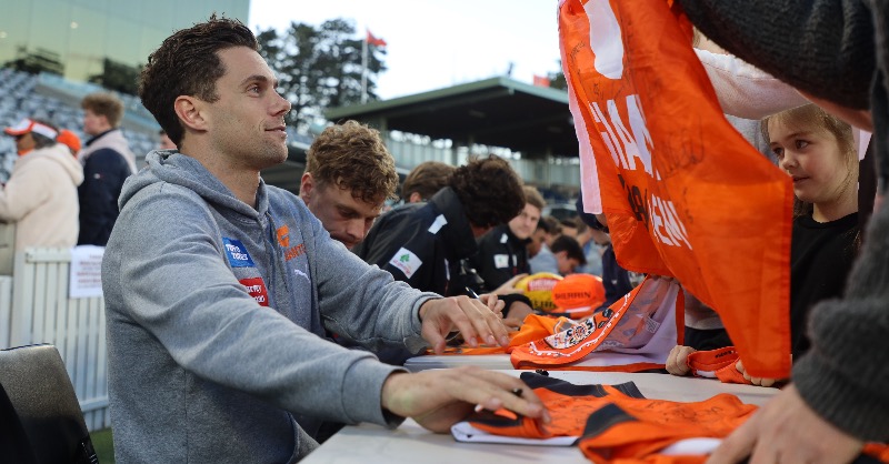 GWSGIANTS's tweet photo. Get up close to your favourite players at the GIANTS’ Canberra Fan Day this weekend!