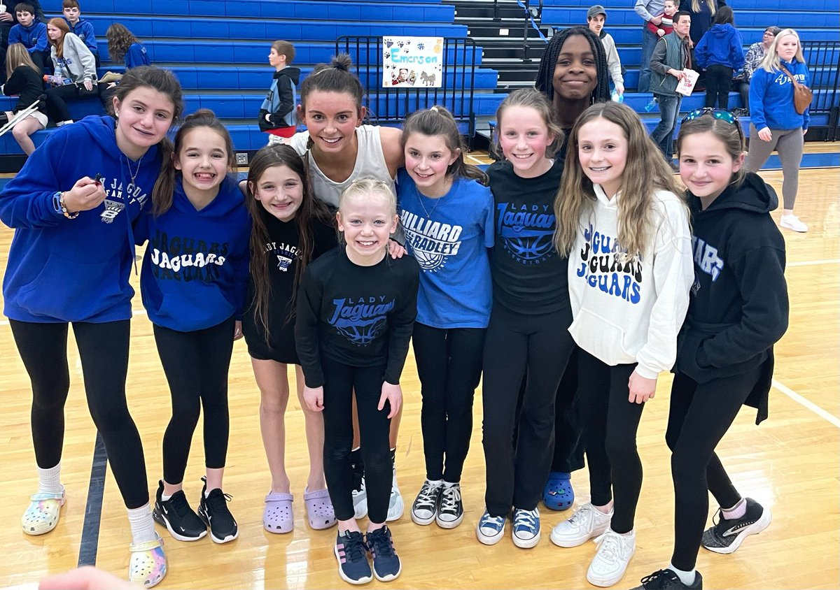 olsavskys's tweet photo. That’s a wrap on 5th grade basketball!  I’m going to miss watching these girls play every weekend!
#GoJags
#Family https://t.co/WzOOtFRhiL