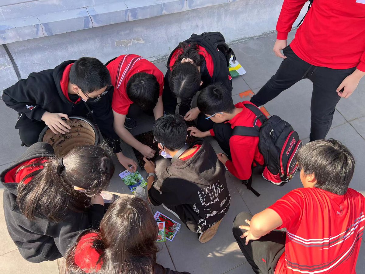 Trey Hobbs tweet media