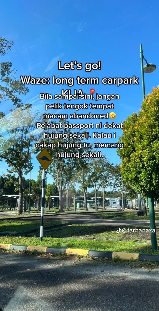 RajaCuti's tweet photo. Tempat renew passport yang tak beratur 12 jam 😜
Kredit tt farhanaxa
#RC #RajaCuti #Viral #malaysia #passport #renew #pantas #cepat https://t.co/IZEZ7YtAGB