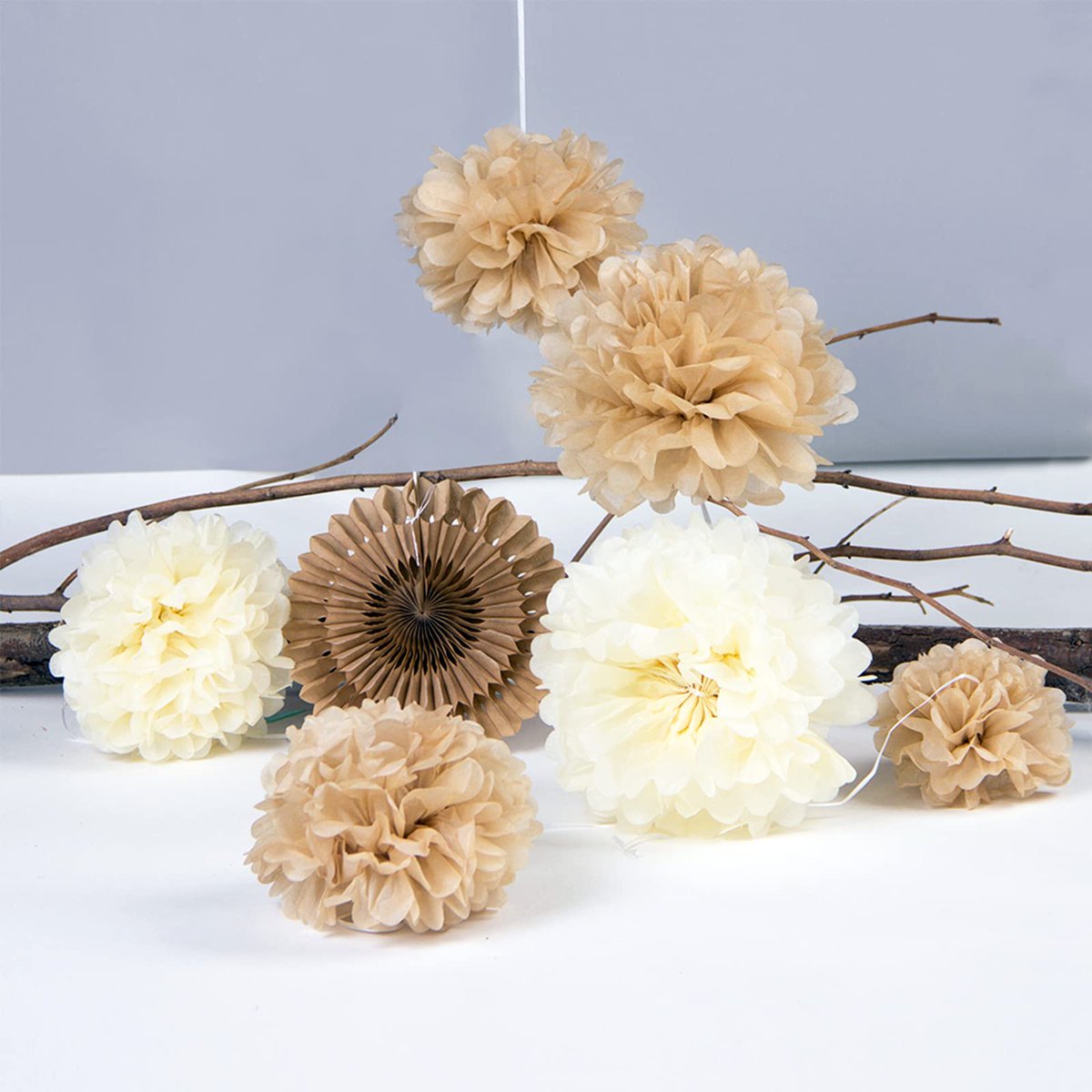 sunbeautyparty_'s tweet image. You can use these paper pom poms to decorate various occasions such as bedroom, living room, wedding scene, party, birthday etc. They can help you create a warm and romantic atmosphere.

.
.
.
.
.
#partydecorations #paperdecorations #paperdecor #partydecor #bulkbuydecorations