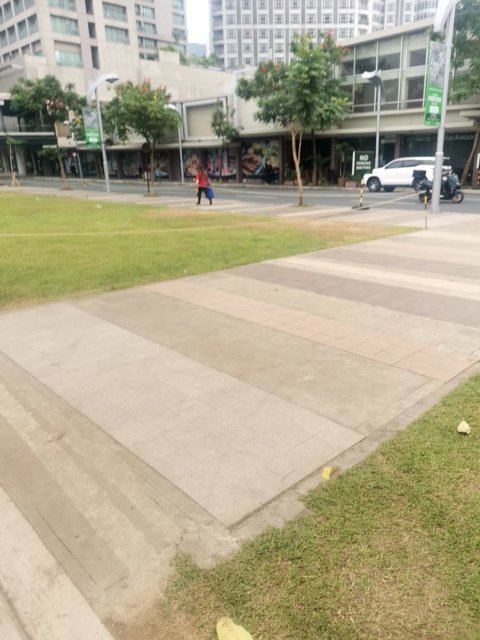 PinasGood's tweet photo. gbpprime found #ethereum in a White vault at this location! Join me playing #coinhuntworld, It's awesome! https://t.co/CEiLf9Ffq3 #cryptocurrency #4124602 https://t.co/Sk1zX6D3L5