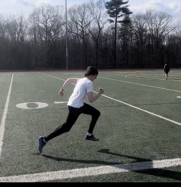 RonanManning5's tweet photo. Nice productive Monday of February break!  179 days and counting! @ClipperAD #classof2026                           “Work while others sleep!”          #quarterback #football #qb #highschoolfootball #nflfootball #quarterbacktraining https://t.co/4wu1VhaE5P